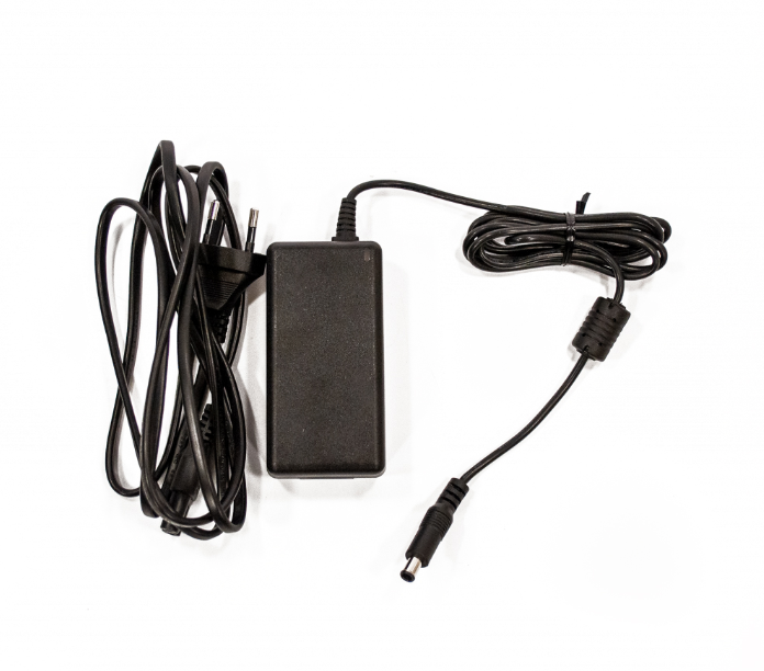 M3 Mobile power supply UNIV-PWSP-8UK